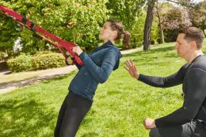 Combate el sedentarismo con la ayuda de un entrenamiento personalizado